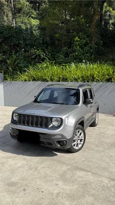 JEEP RENEGADE 1.8 16V FLEX SPORT 4P AUTOMÁTICO JEEP RENEGADE 1.8 16V FLEX SPORT 4P AUTOMÁTICO